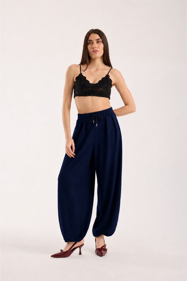 Women's Modal Fabric Shalwar Trend Model Casual Cut Tracksuit with Leg and Waist Details