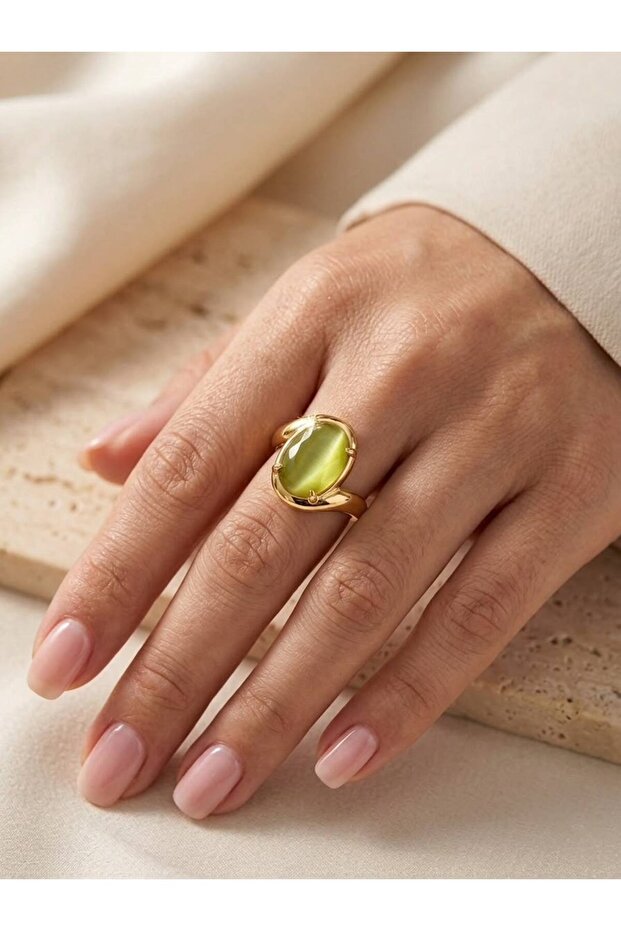 Velvet Ring