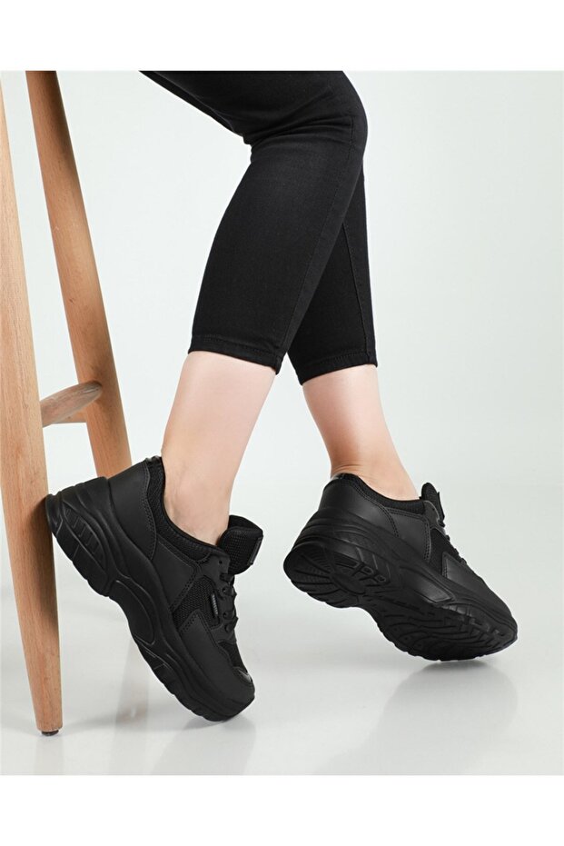 Women's Black Anorak High Comfortable Light Sole Daily Walking Sports Shoes