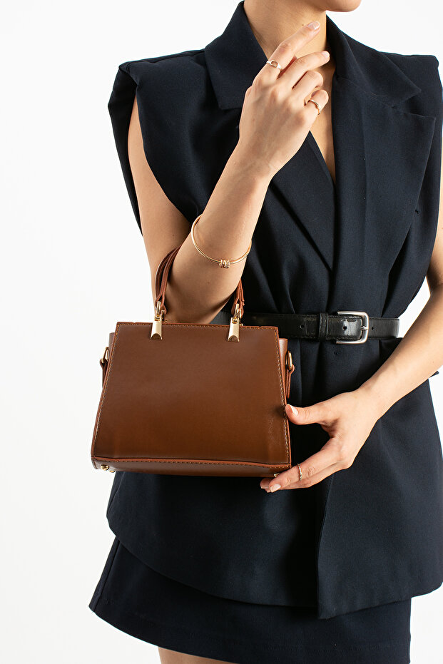 Tan Women's Crossbody Hand and Shoulder Bag with Gold Accessories