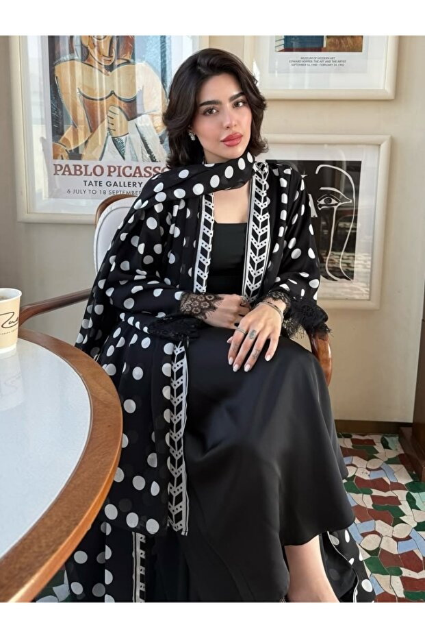 Stylish chiffon polka dot lace abaya set (including headscarf)