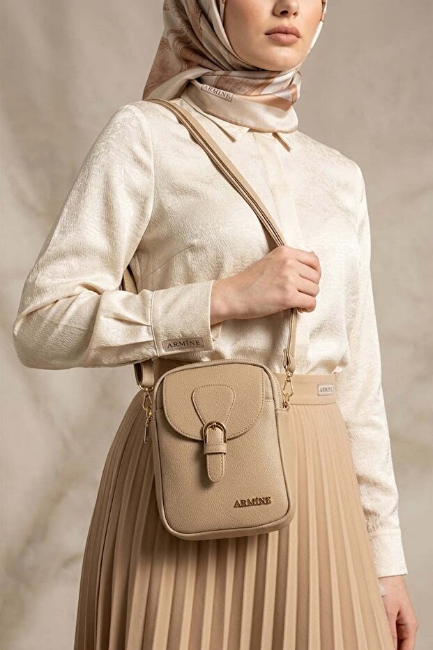 406-26Y Women's Shoulder Bag Mink