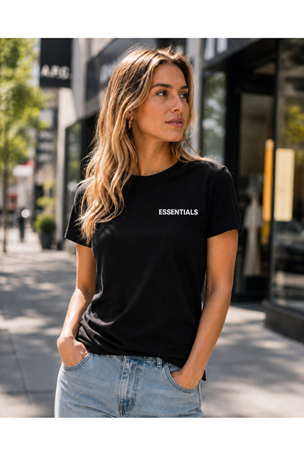 New Model Essentials Printed Women's T-Shirt