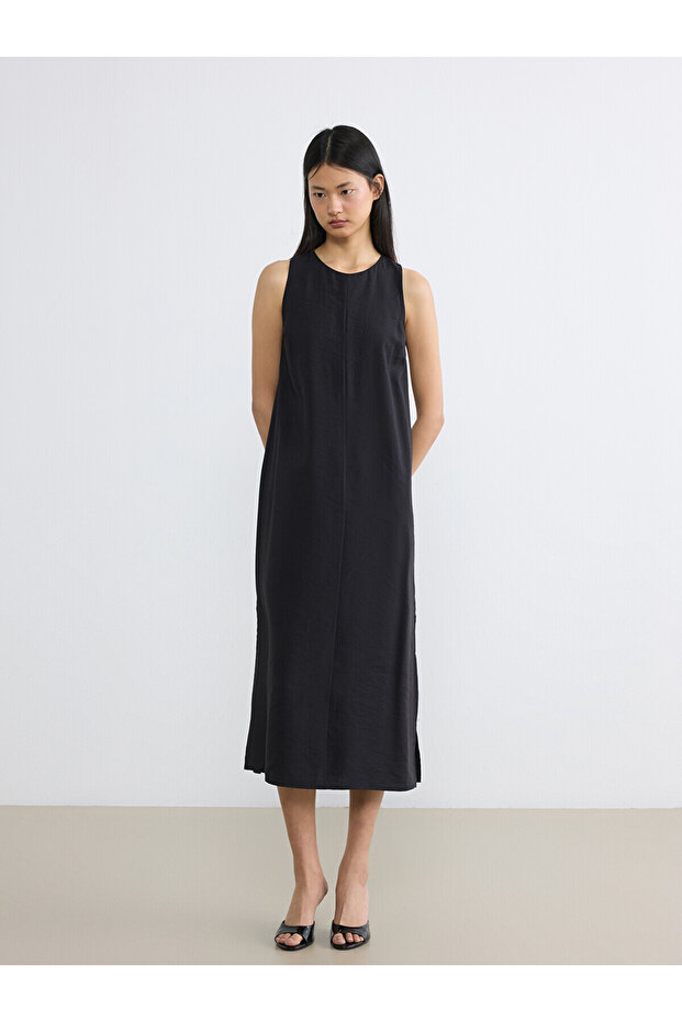 Original Oval Collar Modal Blend Dress