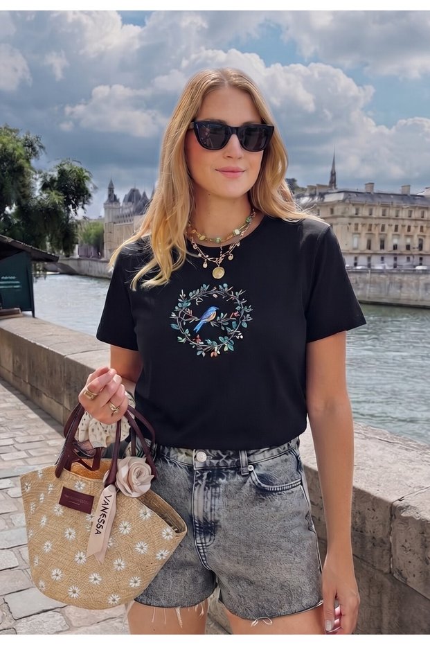 Women's Black 100% Cotton Bird Printed T-Shirt