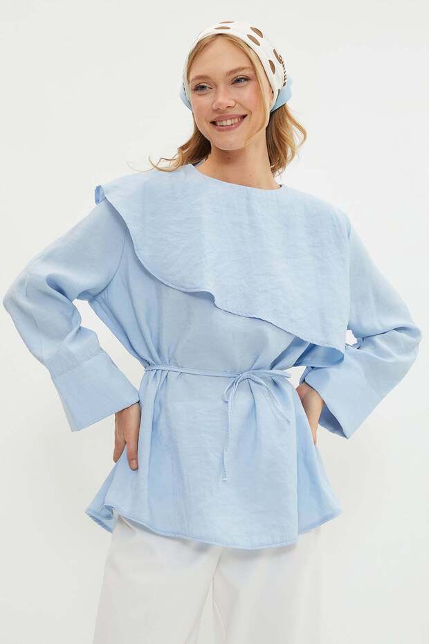 Fullamodest Cape Detailed Tunic with Tie at the Waist