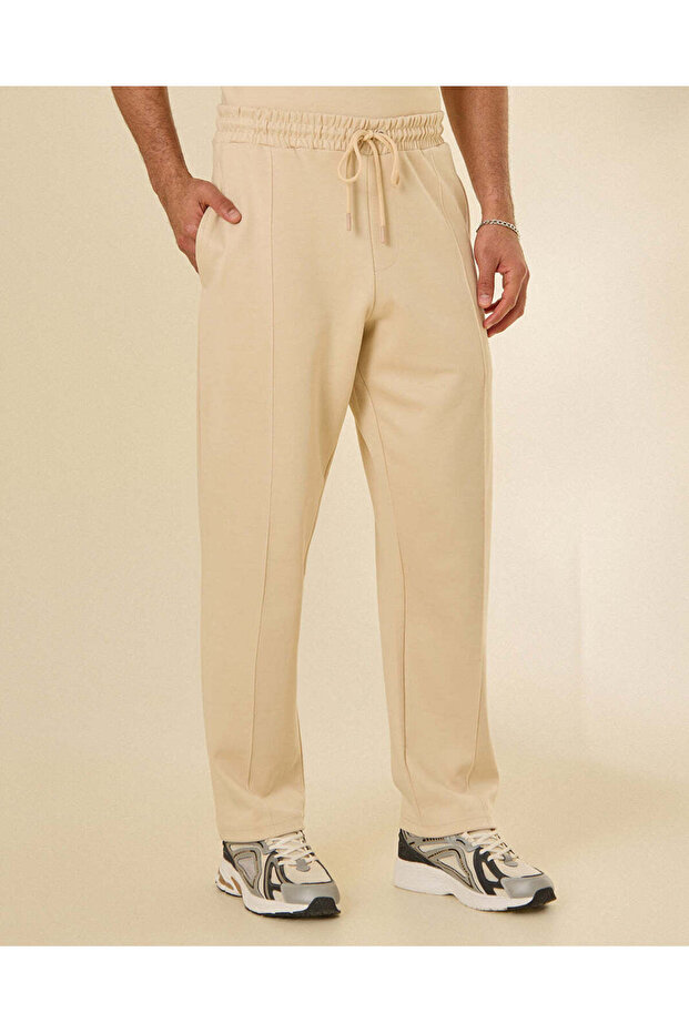 Men Beige Pleated Interlock Lounge Bottom