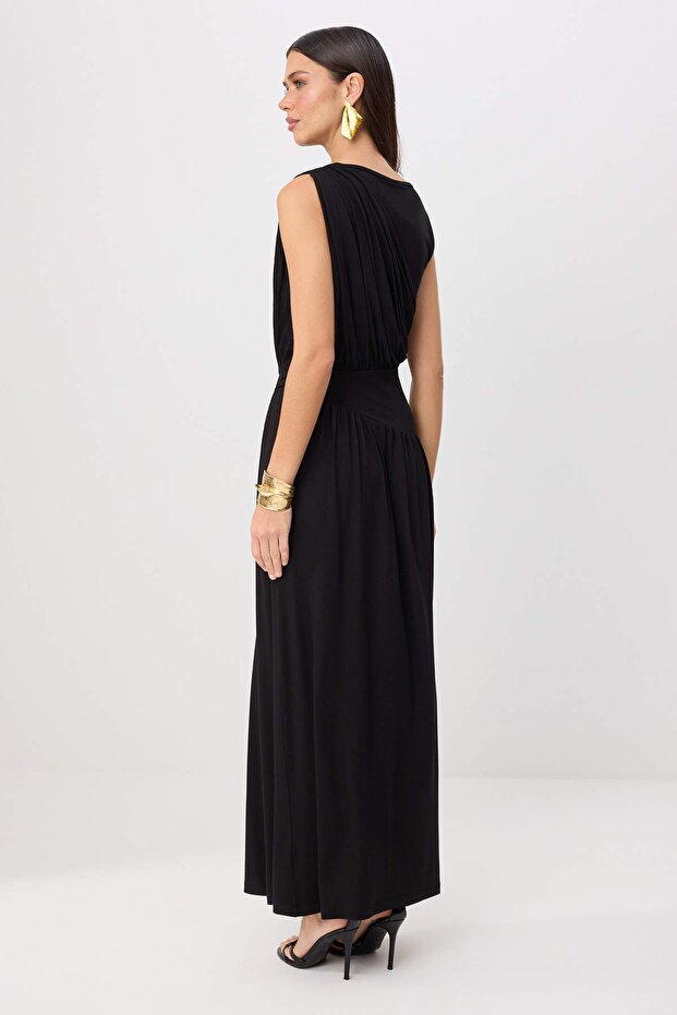 Siyah Büzgü Drape Detaylı Kolsuz Maxi Abiye & Mezuniyet Elbisesi TPRSS26AE00224 - 4