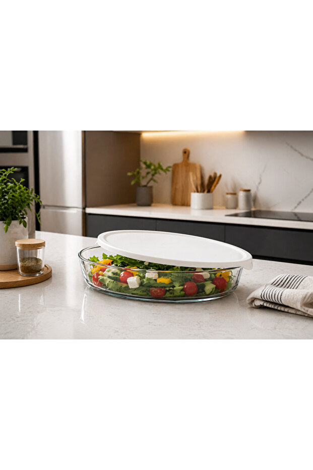 ✨ صحن زجاجي عملي بغطاء محكم 🍽️ | تصميم أنيق 🤍 | مثالي للتقديم والتخزين 🥗✨