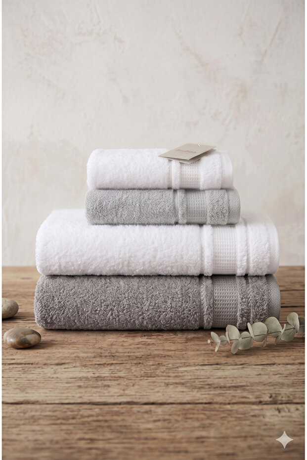 Colurist Towel Set 2 Bath Towels 90X150 cm 2 Hand-Face Towels 50X90 cm