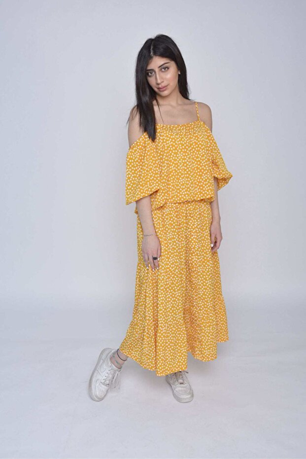 Off-Shoulder Polka Dot Top - 3