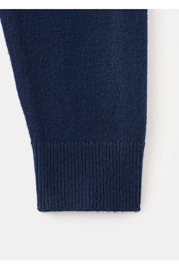 Strickpullover mit Rundhalsausschnitt - 5