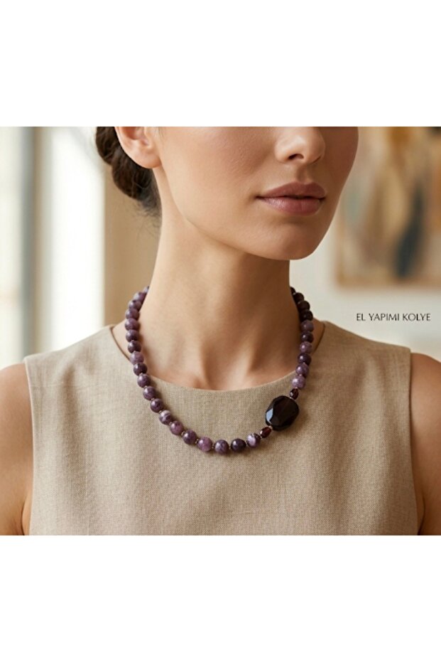 Purplish Red Garnet Stone Necklace