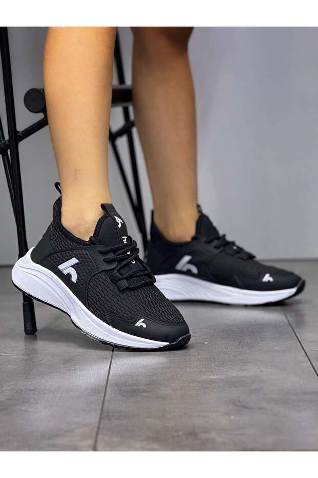 Lace-Up Unisex Children's Sports Shoes-Black-White