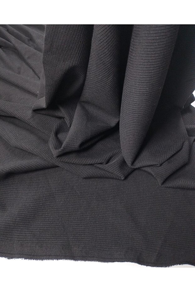 Black Camisole Knitted Fabric Flexible Soft Bodywear & Blouse Material Length: 100cm
