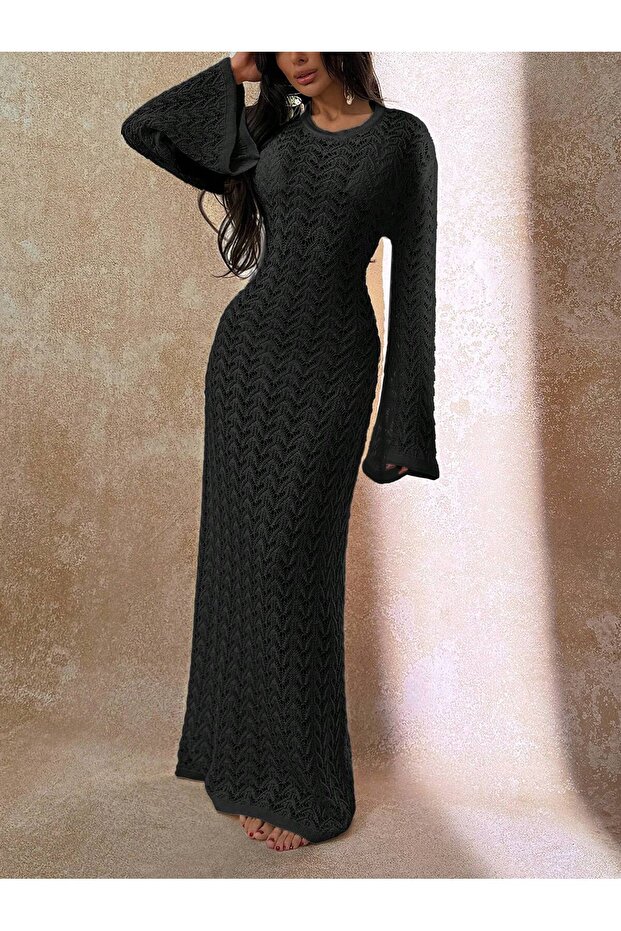 فستان شاطئ طويل من القطن المخرم بنقوش مزخرفة - 3