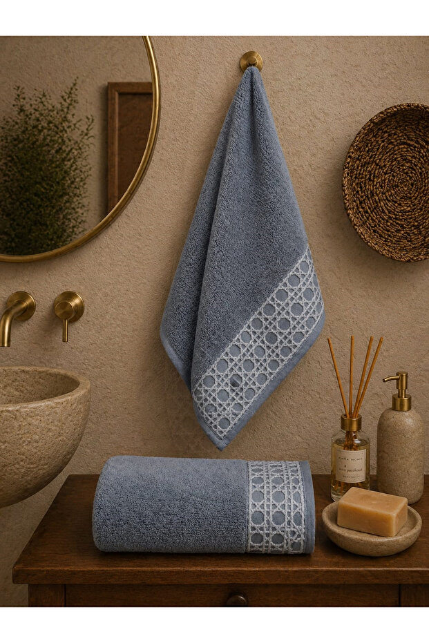 Ultra Soft 100% Super Absorbent, Stylish Design, Long-Lasting Single Size 70X140