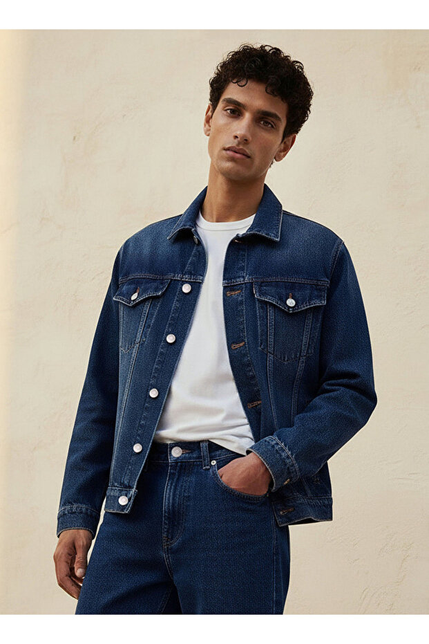 Men Flap Pocket Trucker Jacket