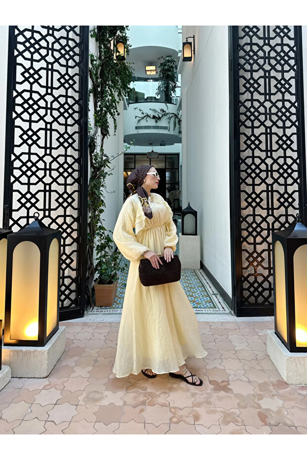 Mira Design Dress