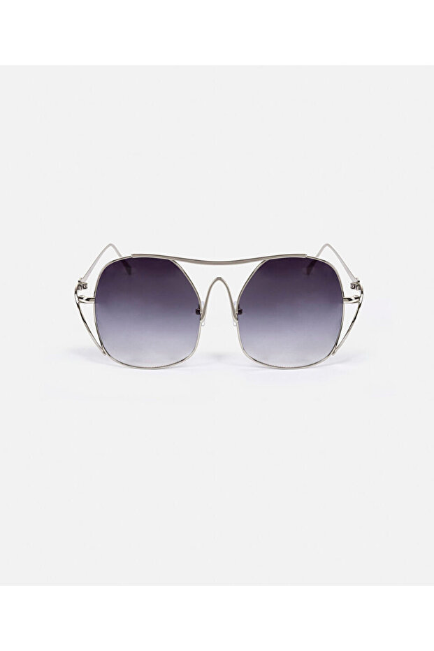 Metal frame sunglasses