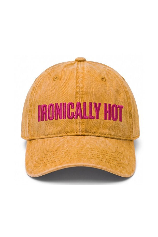قبعة بيسبول مطرزة قابلة للغسل بتصميم ''IRONICALLY HOT''