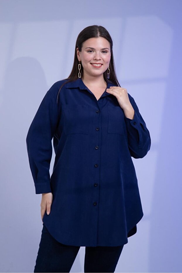 Women's Plus Size Long Shirt with Pocket Detail