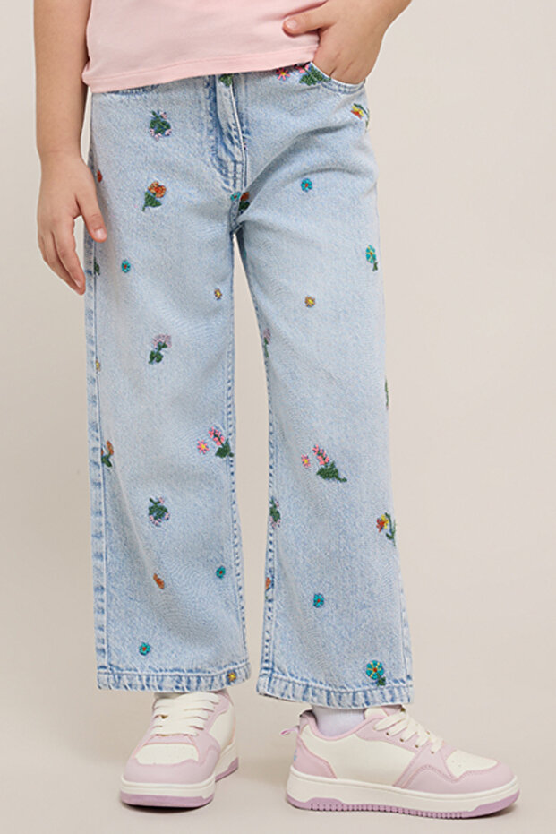Embroidered Wide Leg Jeans with Button Closure