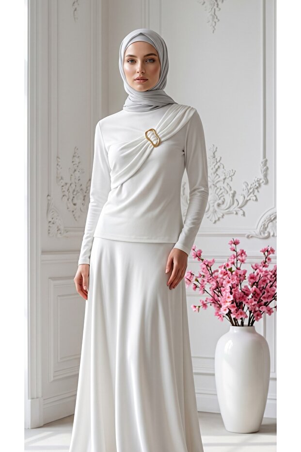 Women's Buckle Collar Sandy Long Sleeve Blouse