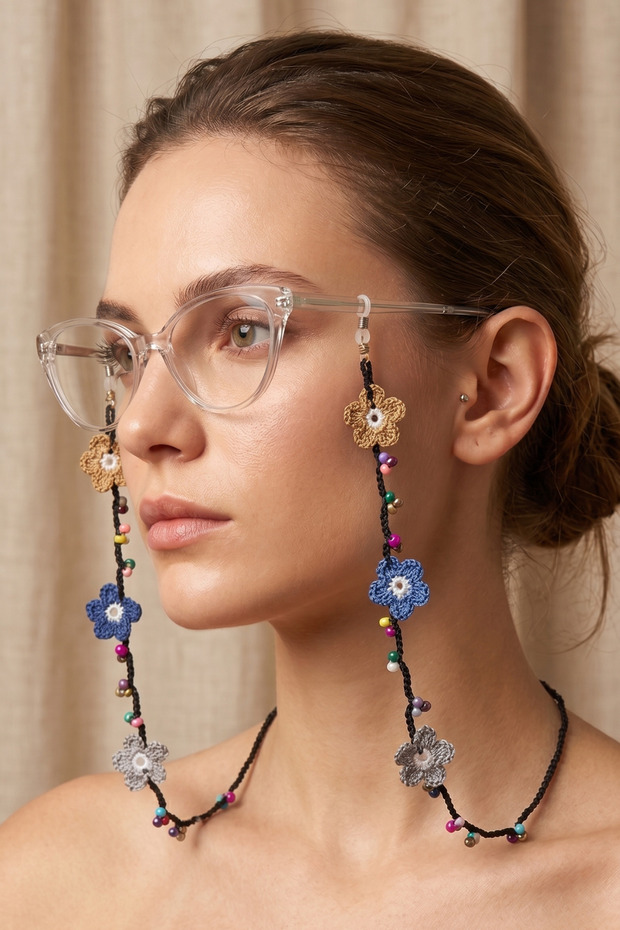Handmade Papatya Oya Glasses Chain