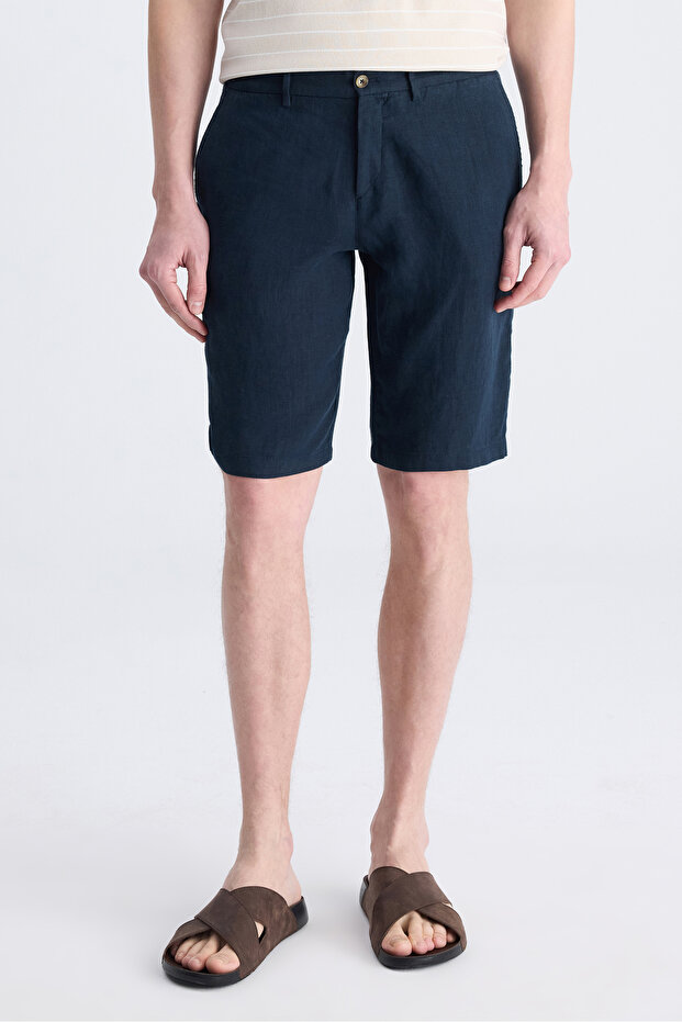 شورت Ds Damat Slim Fit باللون الأزرق الداكن مصنوع من الكتان بنسبة 100%