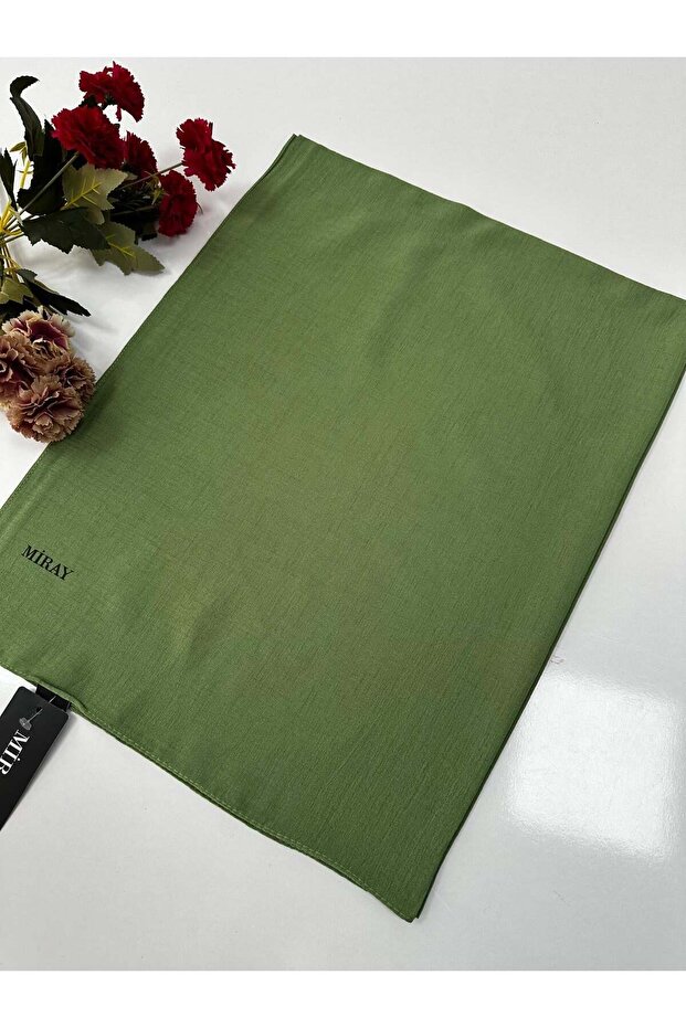 Romeo Cotton Linen Shawl Color: Grass Green Vdm0116
