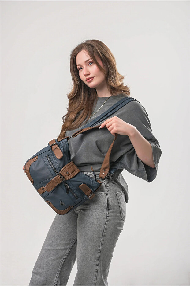 18128 Women's Crossbody Bag