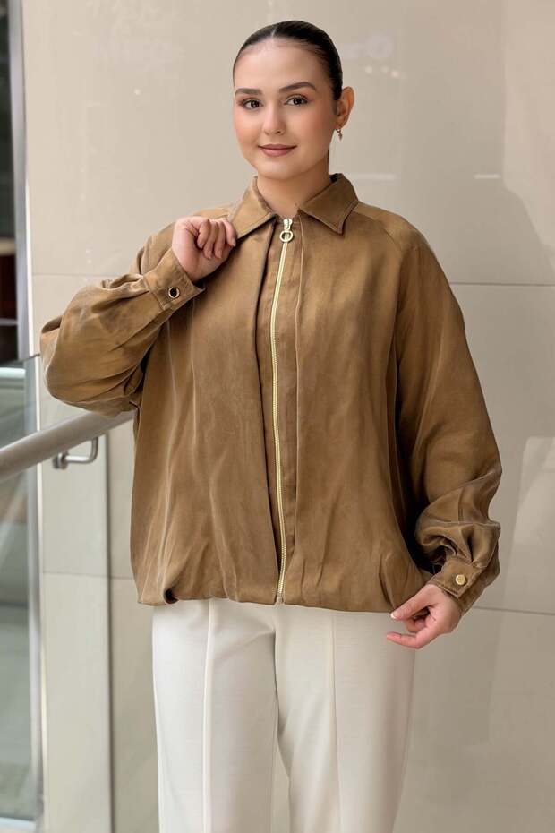 Front Pleated Detailed Zippered Advertized Sleeve Lined Bomber Jacket