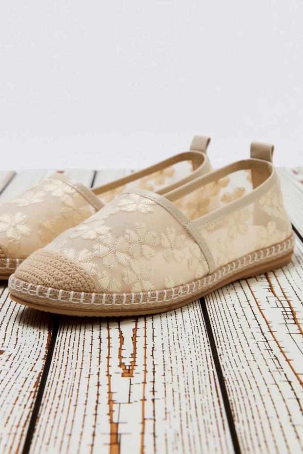 Women's Espadrille Shoes Embroidered Textured Fabric Flat Heel Neolite Sole Comfortable Cut Casual Modern Stylish