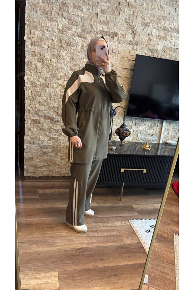 Women's Tracksuit Set - Top and Bottom Set