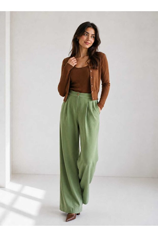 Women's Natural Linen Textured Wide-Leg Trousers with Pockets