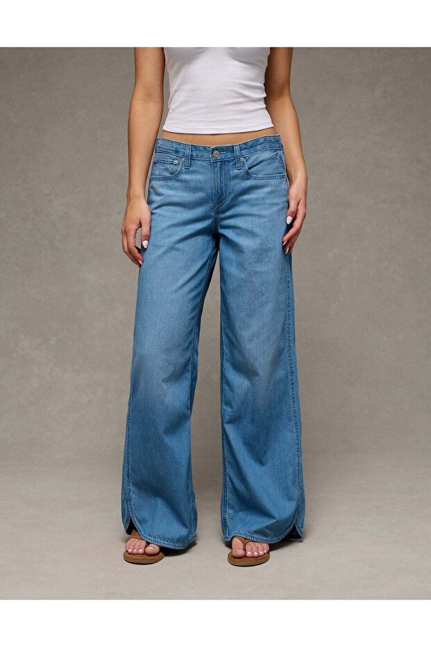AE Low-Rise Beachy Baggy Jean