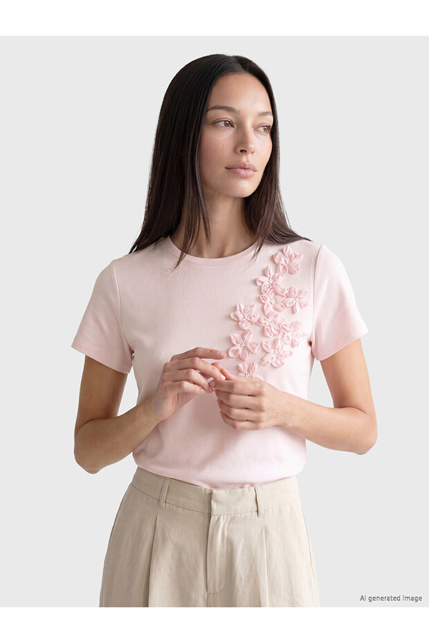 Nevavm Women's T-Shirt with Oval Collar Embroidery and Difference Design