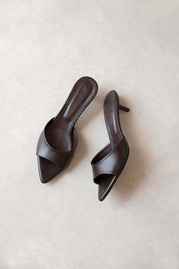 Randall Women's Heeled Leather Sandals Brown