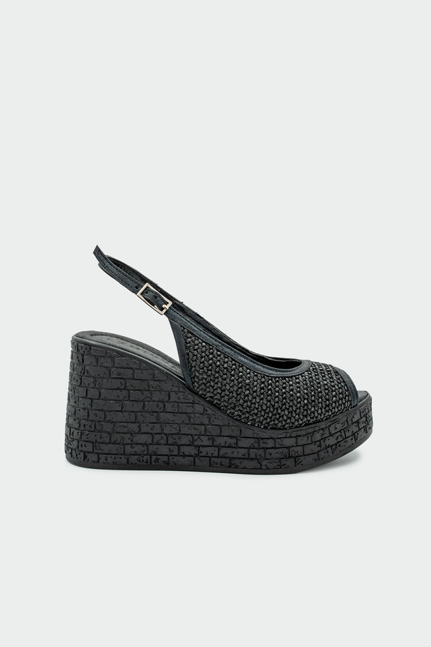 Aretha Wicker Detailed Women's Black Wedge Heel Shoes