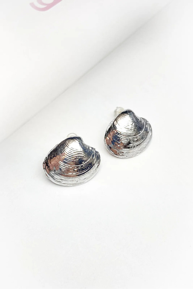 Silver Color Earrings with Sea Shell Figures