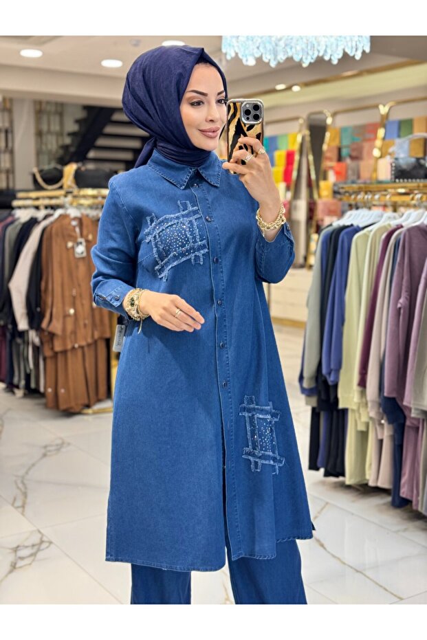 طقم تينسل مطبوع عليه حجر مربع الشكل 2616 باللون الأزرق الداكن