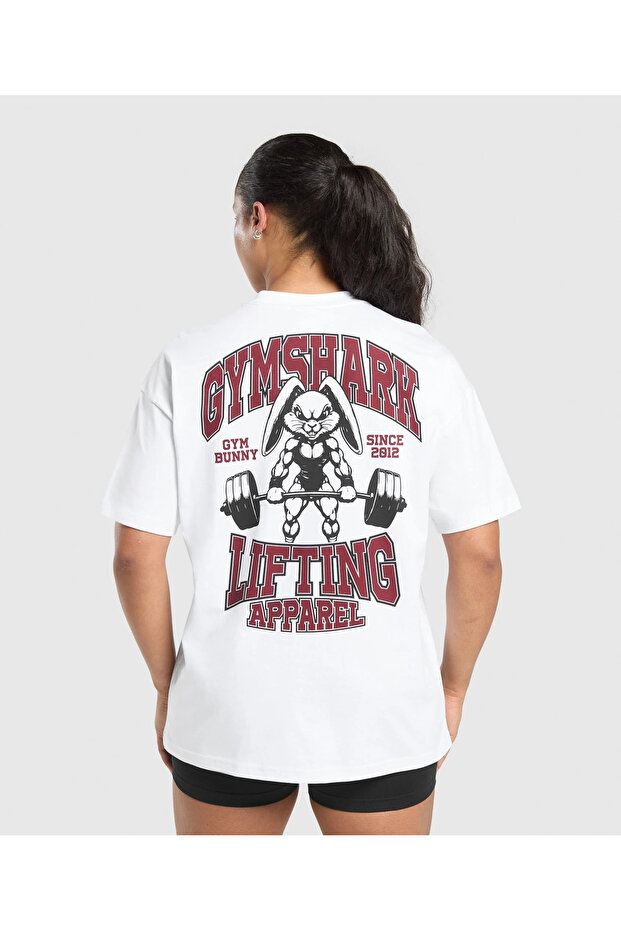 تي شيرت GYMSHARK بتصميم أرنب كبير الحجم