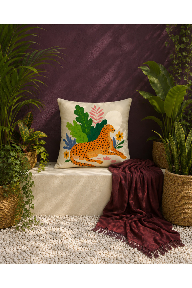 غطاء وسادة من REYLA Forest Leopar مقاس 45 × 45 سم مطبوع رقميًا على الوجهين ومقاوم للبقع