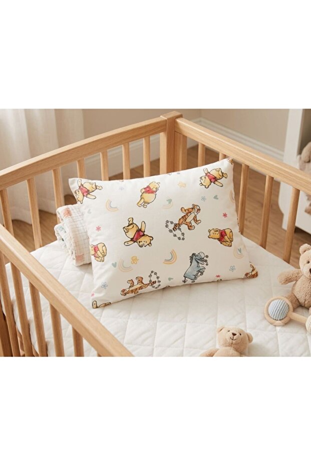 Zorlutekstil Baby Winnie the Pooh Pattern Pillowcase