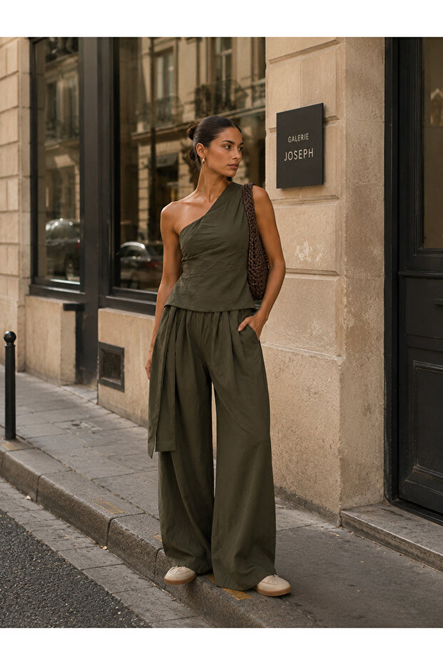 Women's Asymmetric One-Shoulder Detailed Wide-Leg Suit