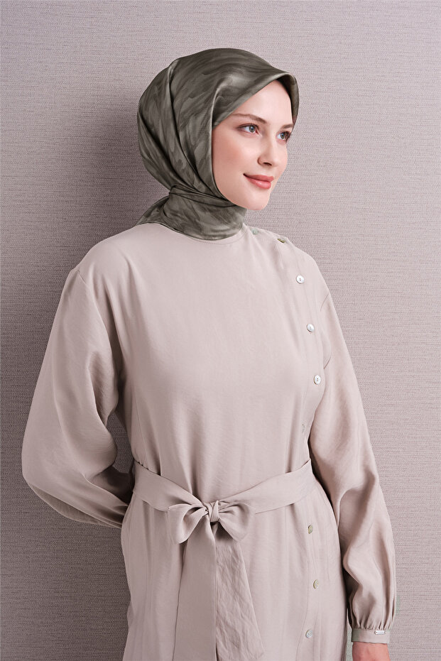 وشاح من الحرير الخالص 9630D 55