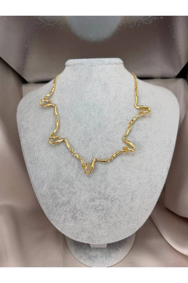 Women's Gold Color Organic Formed Chain Necklace Modern Minimal Stylish Design Neck Necklace