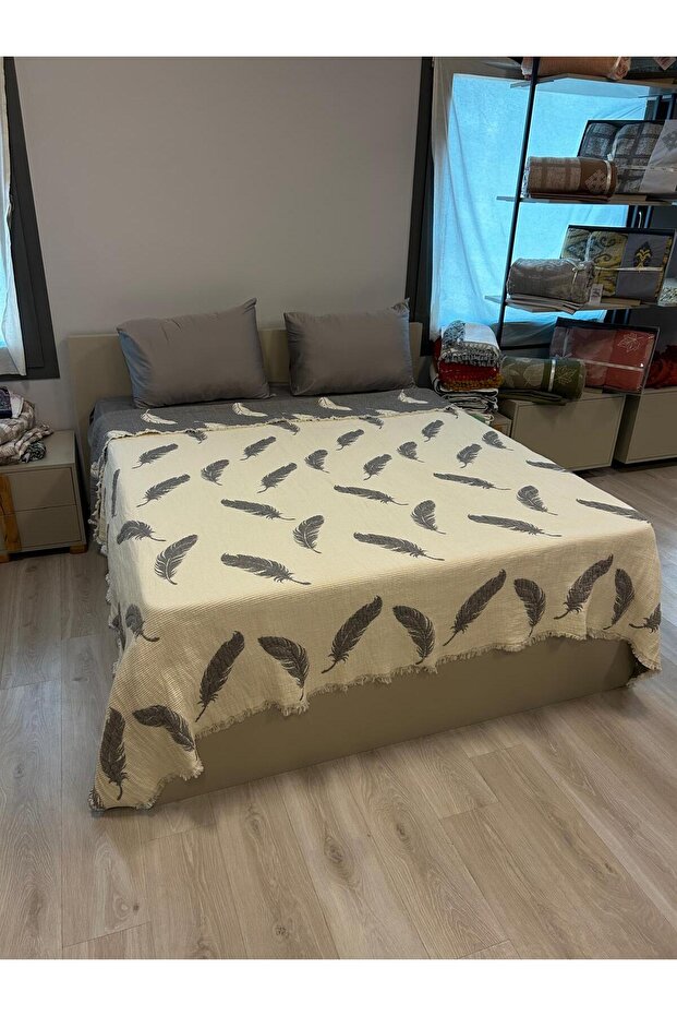Sahra Organic 5 Layer Padded Muslin King Size Bedspread | Muslin Fabric | Pike | Quilt