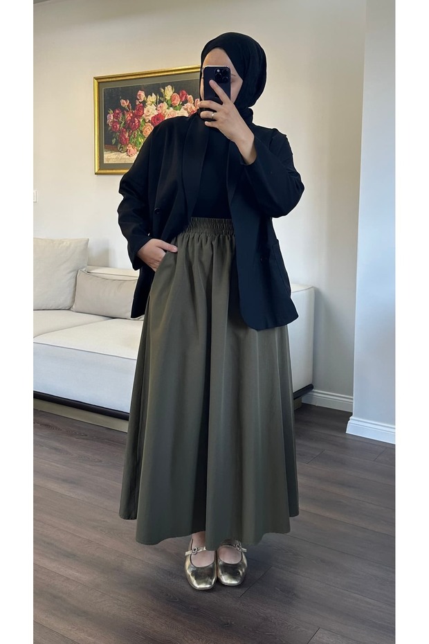 Flare Skirt with Pocket
